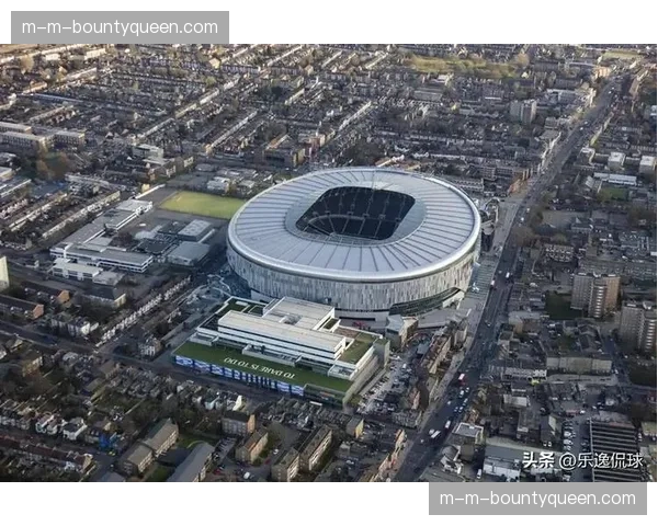 多特蒙德宣布伊杜纳信号公园球场南看台改造计划，将于2026年夏启动