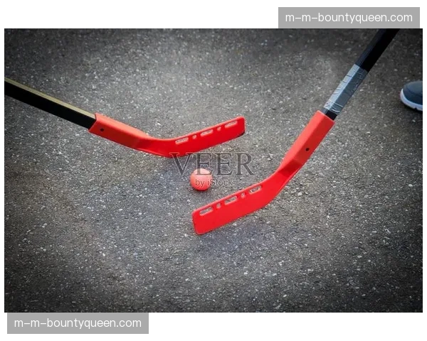 通讯：巴基斯坦拉合尔的百年曲棍球工坊，坚守传统手工制作球棍